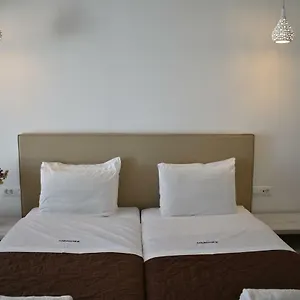 Andriani's ** Mykonos Town